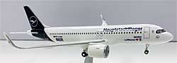 Flugzeugmodelle: Lufthansa - Hauptstadtflieger - Airbus A320neo - 1:200 - PremiumModell